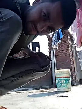 urdreamman online show from November 26, 9:01 am