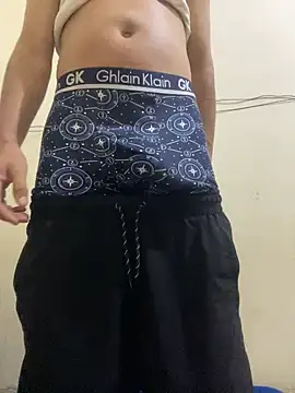 Snapshot of Anassal123 chatting on October 25, 11:06 pm Anassal123 online show from October 25, 11:06 pm