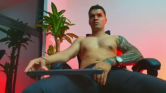 ALPHA DOMINUS  online show from March 20, 4:27 am