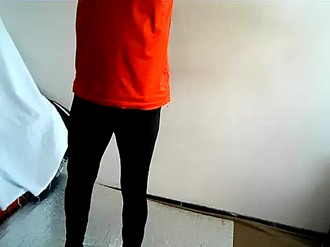 matrix70016 online show from October 21, 3:26 pm