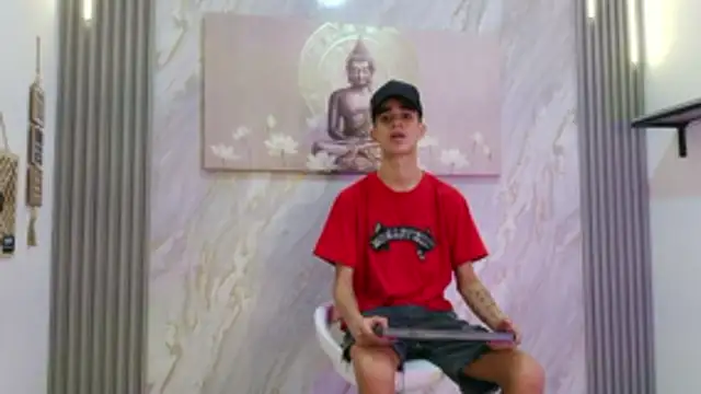 TWINKS BOYS1 online show from February 6, 7:22 pm