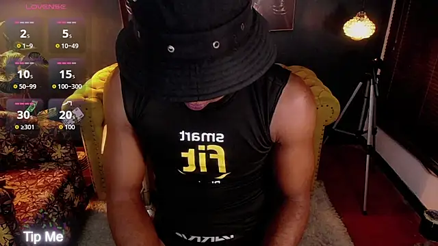 blackbignude online show from January 10, 1:44 am