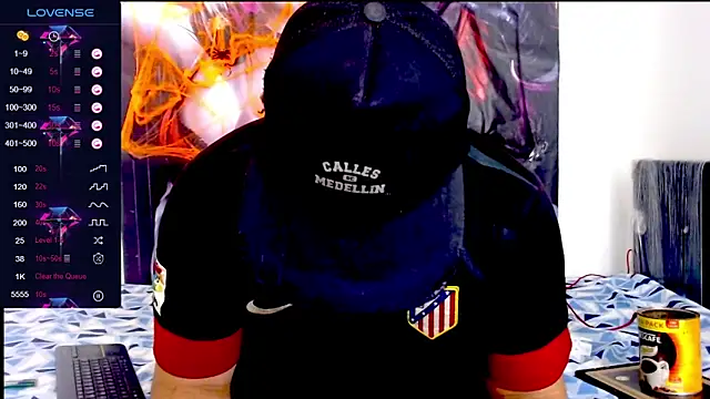 Snapshot of smith_hot29 chatting on October 26, 5:53 am smith hot29 online show from October 26, 5:53 am