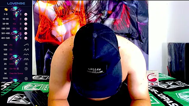 Snapshot of smith_hot29 chatting on October 28, 5:54 am smith hot29 online show from October 28, 5:54 am