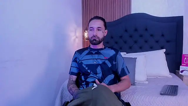 Hisoka 011 online show from April 27, 7:52 pm