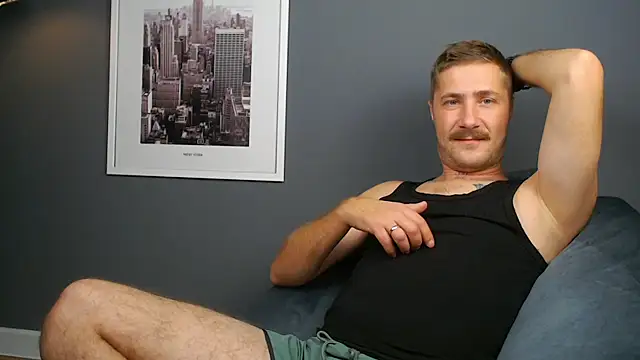 Mr At  online show from October 28, 7:11 am