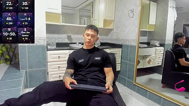 Thomas moon online show from October 6, 12:32 pm