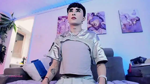 SebastianHilton online show from February 7, 6:35 pm