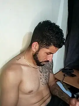 Snapshot of Alexsexygamer chatting on October 14, 11:56 pm Alexsexygamer online show from October 14, 11:56 pm