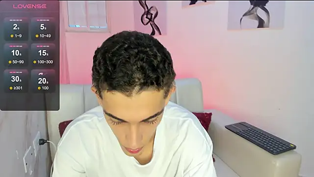 Snapshot of nathan_shimmer chatting on September 8, 9:03 pm nathan shimmer online show from September 8, 9:03 pm