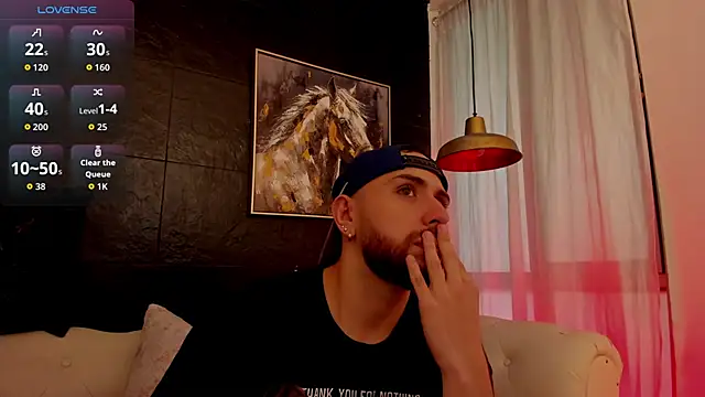 Maximo Wolff online show from November 11, 8:03 pm