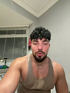 platimumdaddy online show from February 8, 2:06 am