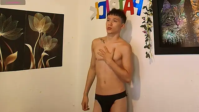 Snapshot of Patrick_phoenix chatting on October 7, 1:26 pm Patrick phoenix online show from October 7, 1:26 pm