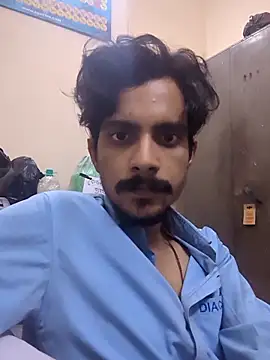 Snapshot of Sushant001 chatting on September 25, 7:13 pm Sushant001 online show from September 25, 7:13 pm