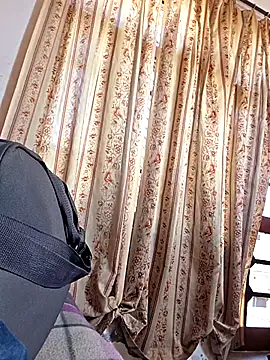 desir3dlund online show from March 8, 10:19 am