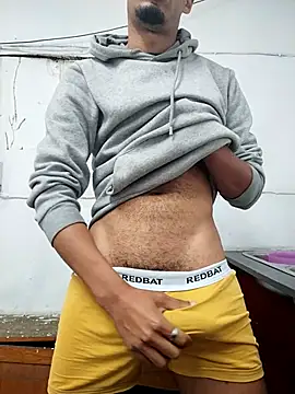 Snapshot of ColouredPapi chatting on September 10, 10:58 am ColouredPapi online show from September 10, 10:58 am