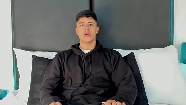 Snapshot of JacobBikerr chatting on September 25, 12:26 pm JacobBikerr online show from September 25, 12:26 pm