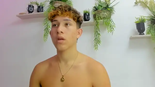 Angel superhuge online show from October 24, 9:16 pm