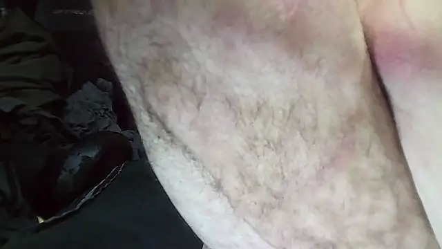 lovehairymature90 online show from March 3, 7:16 am