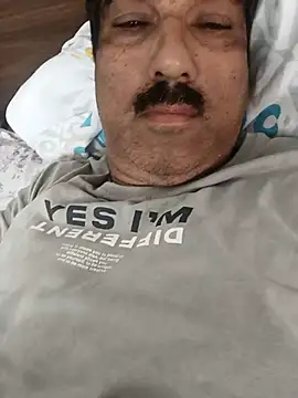 moonflower25 online show from April 26, 12:35 pm