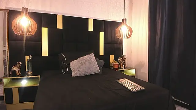 Lucio  Fox online show from February 15, 12:35 pm