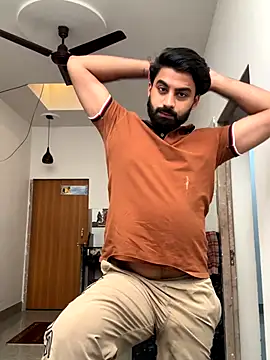 Snapshot of hottestboy03 chatting on October 30, 5:09 am hottestboy03 online show from October 30, 5:09 am