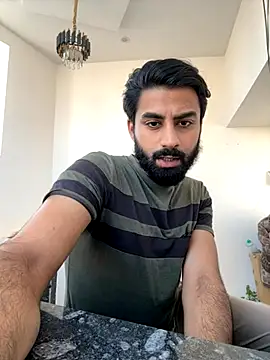 Snapshot of hottestboy03 chatting on October 16, 11:29 am hottestboy03 online show from October 16, 11:29 am