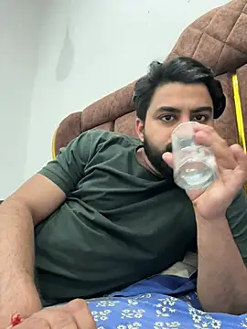 hottestboy03 online show from March 15, 12:13 pm