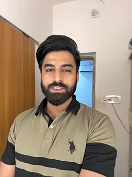 hottestboy03 online show from March 30, 7:42 am