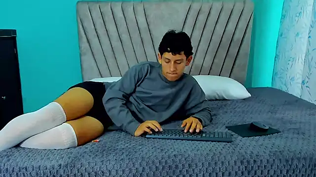 Felipe Gonzales online show from September 9, 1:43 pm