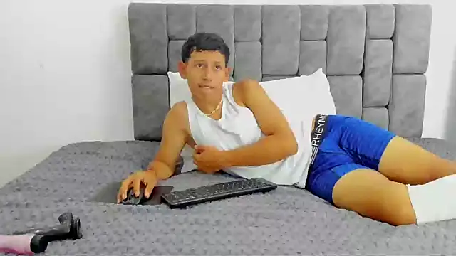 Felipe Gonzales online show from October 9, 7:41 pm