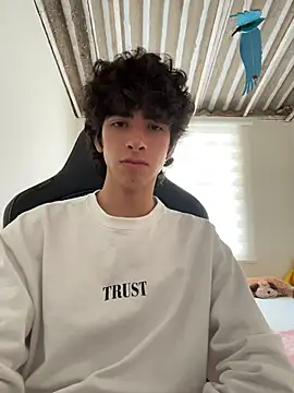 Nude Boy18 online show from June 24, 6:22 pm