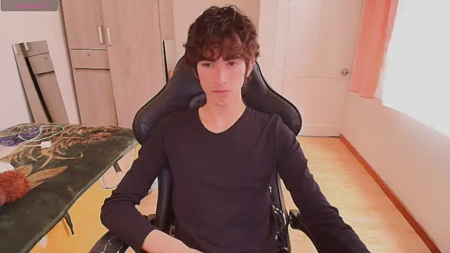 Snapshot of Nude_Boy18 chatting on September 10, 7:34 pm Nude Boy18 online show from September 10, 7:34 pm