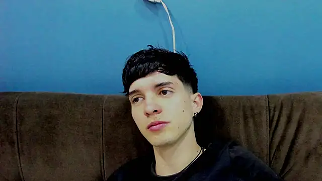 Jheampiiero online show from December 16, 2:02 pm