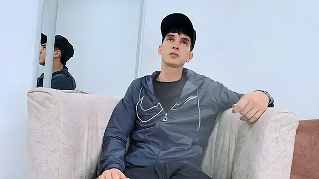 Jheampiiero online show from April 27, 8:47 pm