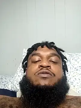Snapshot of Longthickdick33 chatting on October 12, 6:18 am Longthickdick33 online show from October 12, 6:18 am