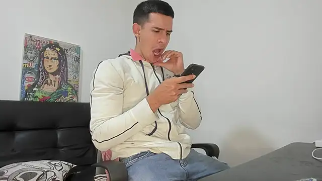 Mike3Xxx online show from October 25, 3:08 am