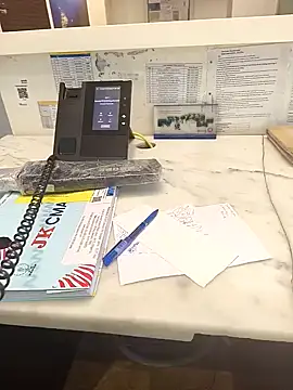 Snapshot of hotboy43339 chatting on October 27, 1:24 pm hotboy43339 online show from October 27, 1:24 pm