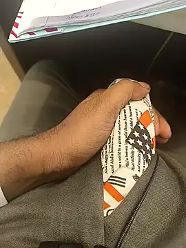 Snapshot of hotboy43339 chatting on October 29, 11:57 am hotboy43339 online show from October 29, 11:57 am