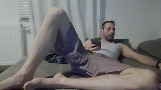 XLBarehengst online show from February 19, 5:53 pm