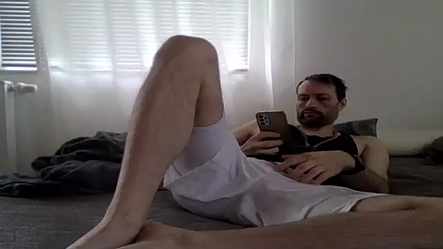 XLBarehengst online show from April 1, 1:41 pm