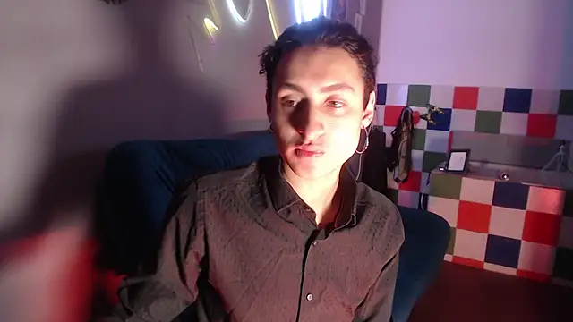 tommycollinnss online show from September 10, 11:31 am