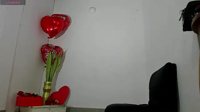 daveel hot online show from September 15, 12:50 pm