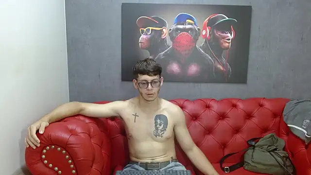 Stuart White online show from September 13, 7:04 pm