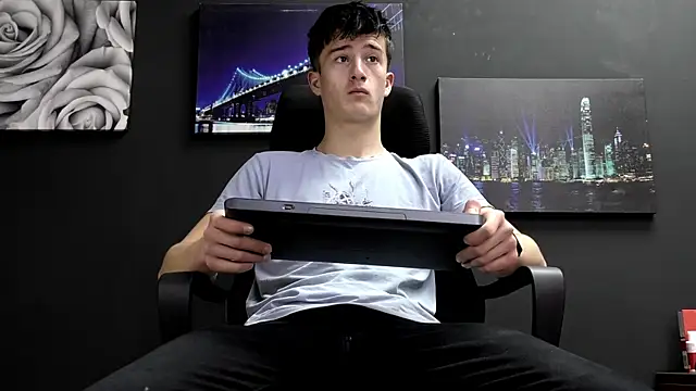 SirReed online show from December 15, 10:01 am