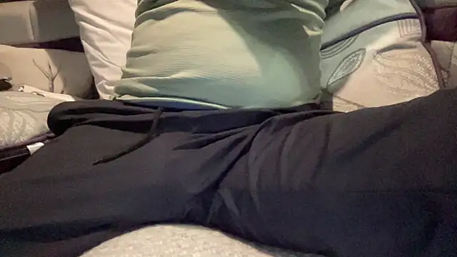 ModestVibe5 online show from April 10, 9:11 pm