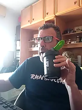 gigolobcn online show from April 24, 4:31 pm