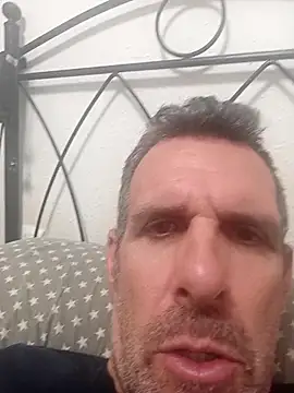 gigolobcn online show from April 28, 4:17 am