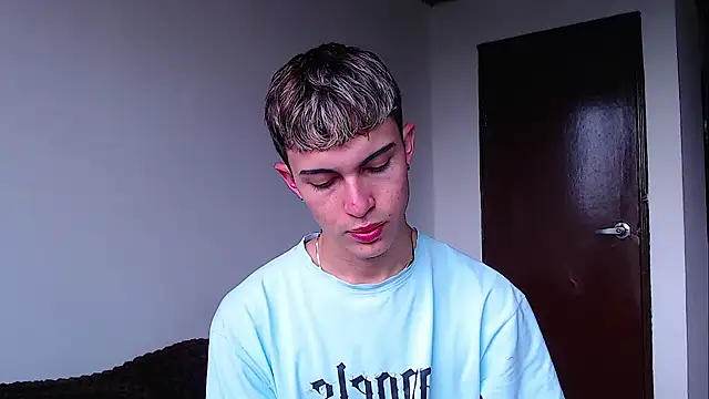 john vichenso online show from December 17, 9:43 pm