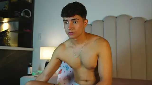ThiagoConor online show from September 14, 3:41 am
